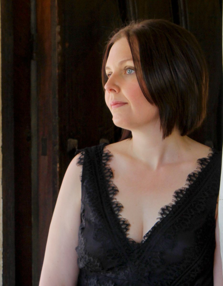 Image of Laura Anderson Headshot