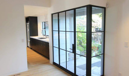 Image of Gallery Item 69b