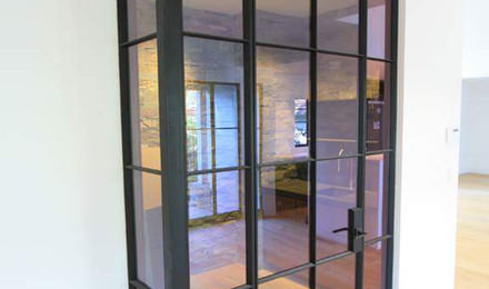 Image of Gallery Item 66b