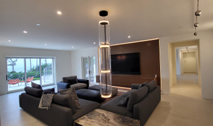 Image of Gallery Item 206b